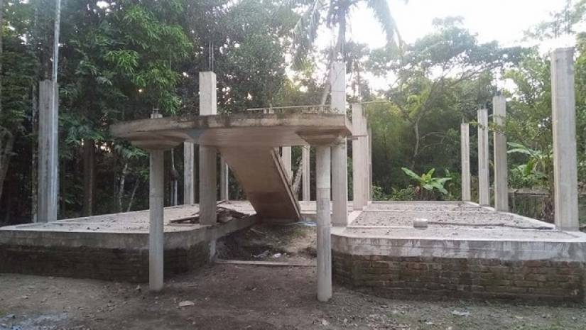 প্রধানমন্ত্রীর দেয়া ভূমিহীনদের ঘর পেলেন বিত্তবানরা