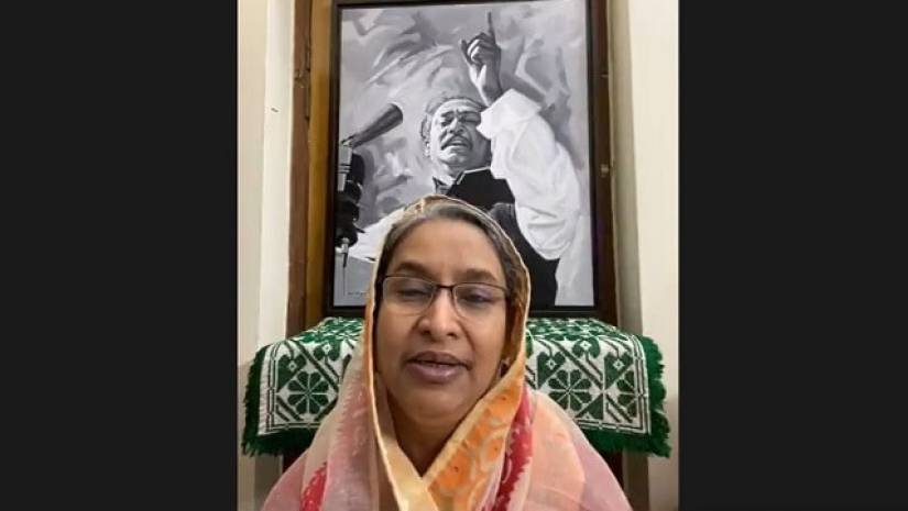 সংবাদ সম্মেলনে বক্তব্য রাখছেন শিক্ষামন্ত্রী ডা. দীপু মনি