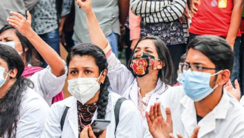 মেডিকেল শিক্ষার্থীদের অটোপাস সম্ভব নয়: স্বাস্থ্য অধিদপ্তর