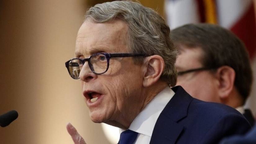 বাইডেনের কাছে ক্ষমতা হস্তান্তর করতে বললেন রিপাবলিকান গভর্নর