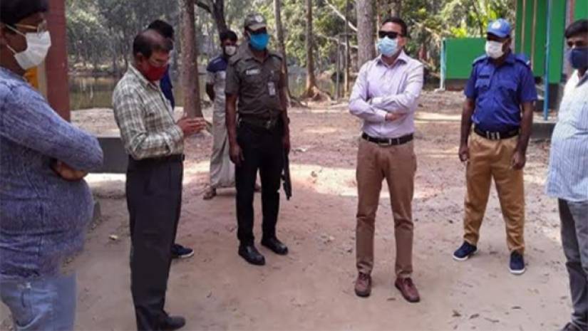 স্কুলে সরকারি নির্দেশনা অমান্য করায় প্রধান শিক্ষককে জরিমানা