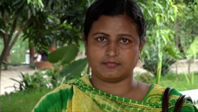 যৌনকর্মী থেকে বিশ্বের সেরা ১০০ নারীর তালিকায় বাংলাদেশের রিনা