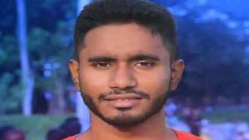 কলেজছাত্রকে তুলে নিয়ে গিয়ে পিটিয়ে হত্যা