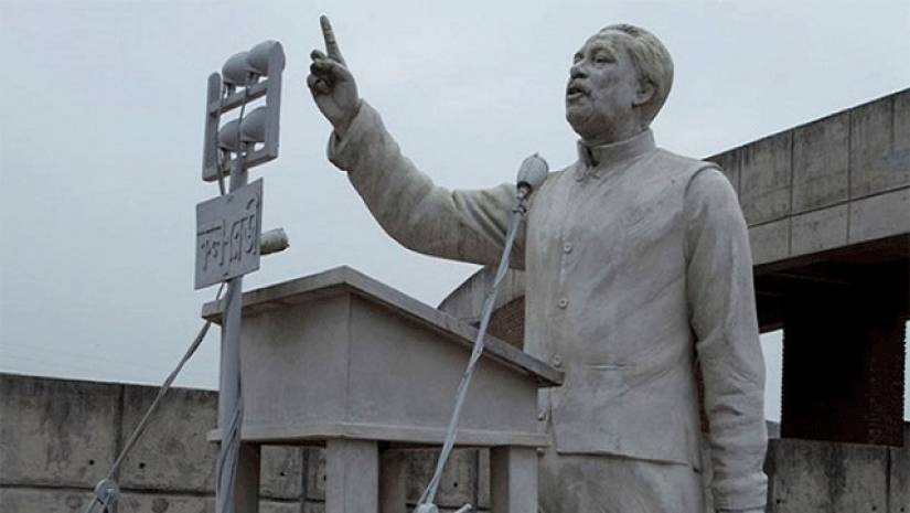 সব জেলায় বঙ্গবন্ধুর ভাস্কর্য স্থাপনের দাবি