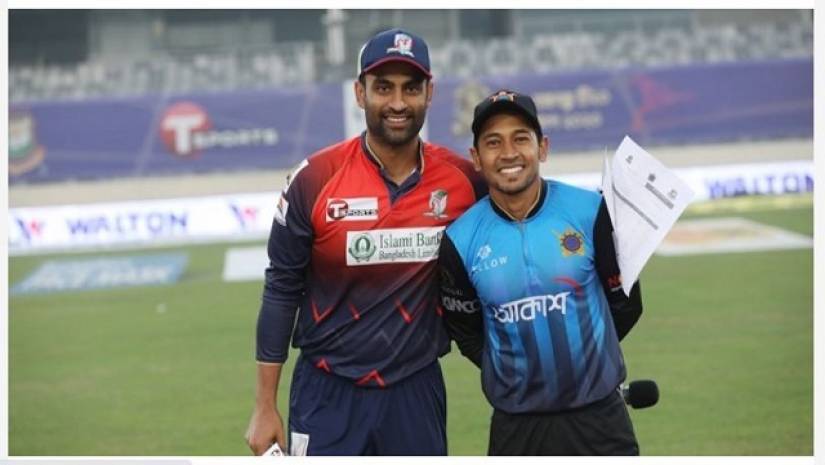 এলিমিনেটরে টস জিতে ফিল্ডিংয়ে তামিমের বরিশাল