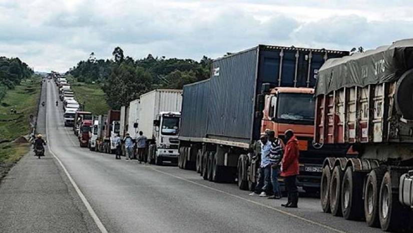 করোনা পরীক্ষার লাইনে দাঁড়িয়েই ১৫ জনের মৃত্যু