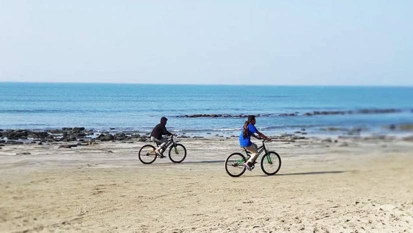 সেন্টমার্টিন সৈকতে সাইকেল-মোটরসাইকেল চলাচলে সরকারি নিষেধাজ্ঞা