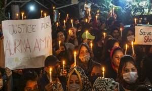 ৪ দাবিতে রাজধানীতে আনুশকার সহপাঠীদের বিক্ষোভ