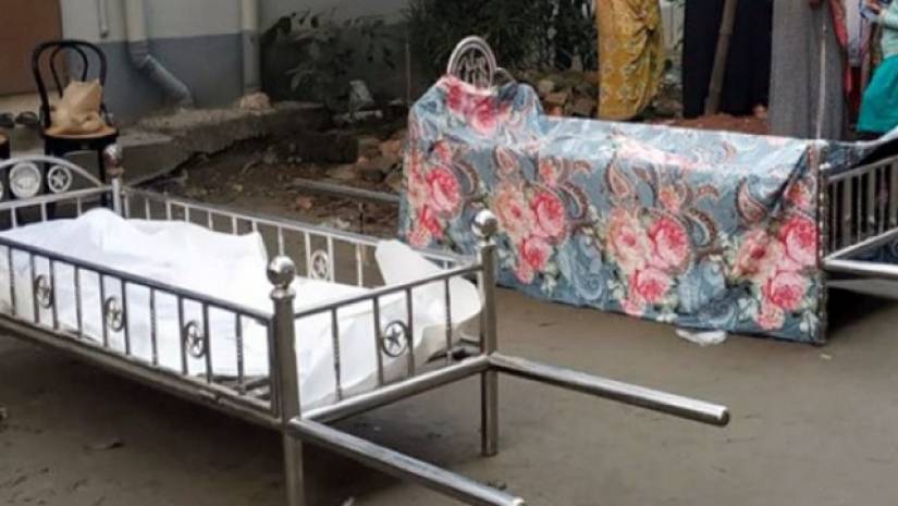 স্ত্রীর মৃত্যুর খবর শুনে মারা গেলেন স্কুল শিক্ষক স্বামী