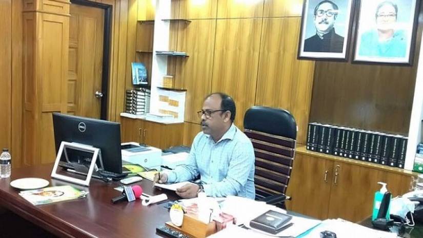 বাংলাদেশ মাদ্রাসা শিক্ষা বোর্ডের চেয়ারম্যান অধ্যাপক কায়সার আহমেদ