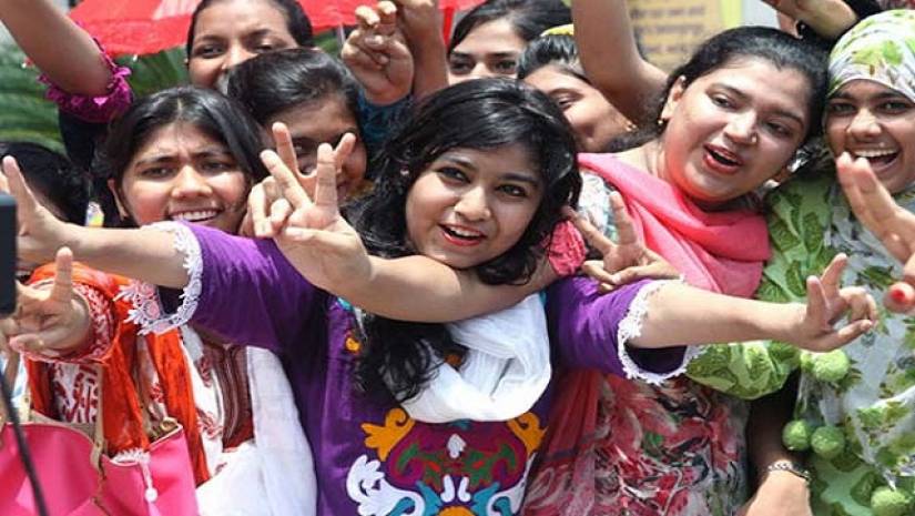 সংসদে এইচএসসি অটোপাসের বিল পাস