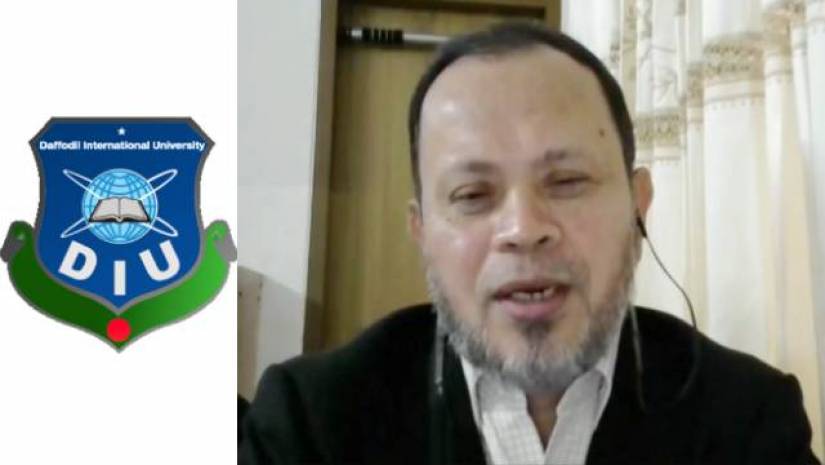 অনুষ্ঠানে বক্তব্য রাখছেন বিশ্ববিদ্যালয়ের ট্রাস্টি বোর্ডের চেয়ারম্যান ড. মো. সবুর খান