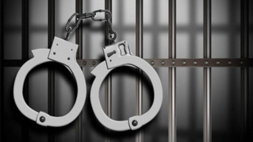 ছাত্রীকে ধর্মান্তরিত করার অভিযোগে শিক্ষক গ্রেফতার