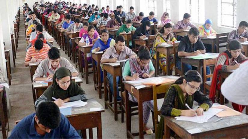 ভর্তি পরীক্ষা নিয়ে নানা উদ্বেগ, কী বলছে কর্তৃপক্ষ