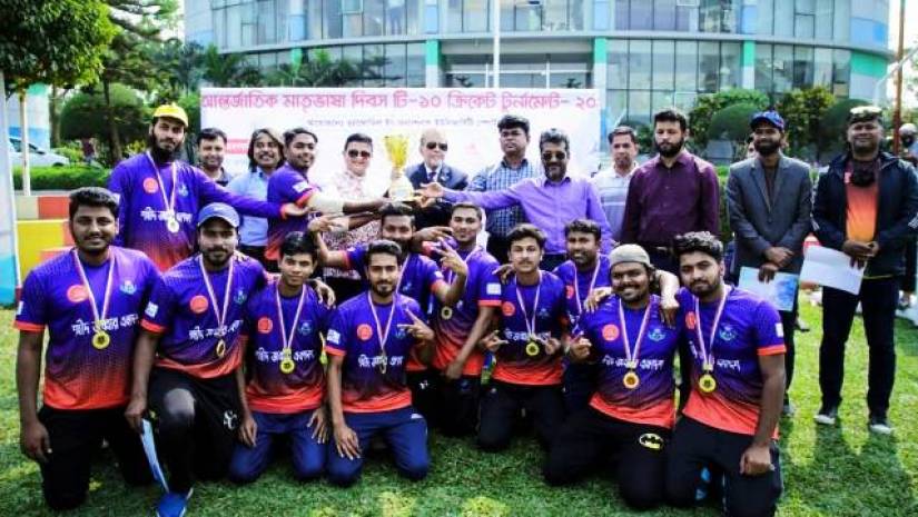 টি-টেন ক্রিকেট টুর্নামেন্টে চ্যাম্পিয়ন শহীদ জব্বার একাদশ