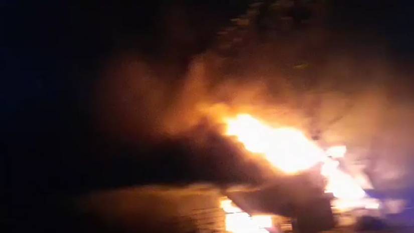 কারওয়ান বাজারে ভয়াবহ আগুন