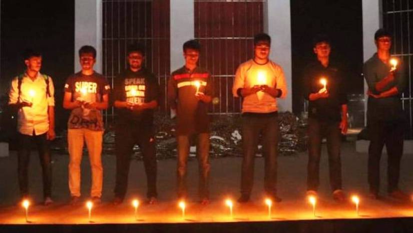 ছাত্র ইউনিয়নের মোমবাতি প্রজ্জ্বলন কর্মসূচি