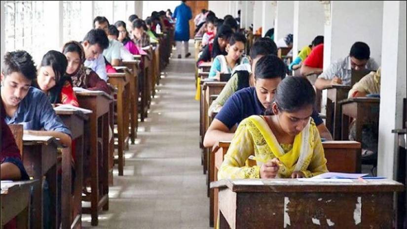 পরীক্ষা পেছানোর দাবিতে আজ মানববন্ধন করবে মেডিকেল ভর্তিচ্ছুরা