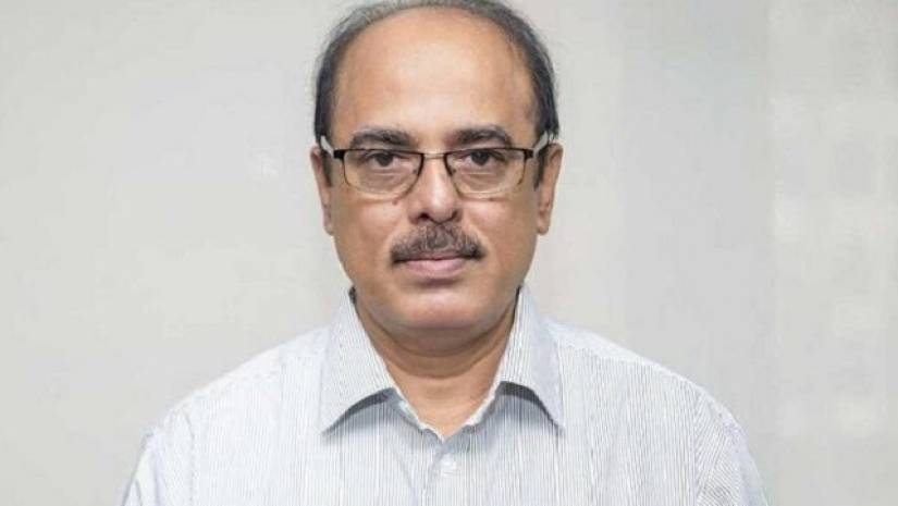 যোগ দিলেন দুদকের নতুন চেয়ারম্যান মঈনউদ্দীন আবদুল্লাহ