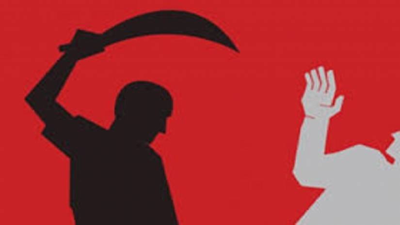 ‘গোলামের বাচ্চা’ বলে গালি দেয়ায় স্কুলছাত্রীকে কুপিয়ে হত্যা