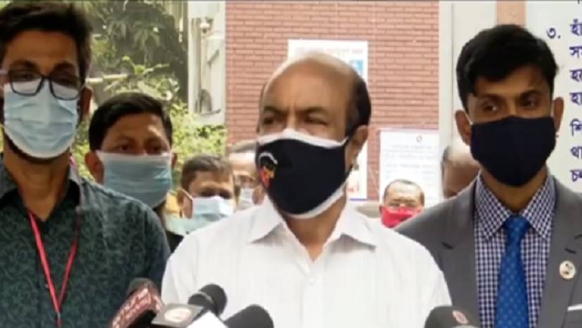 গণমাধ্যমে কথা বলছেন মো. সোহরাব হোসাইন