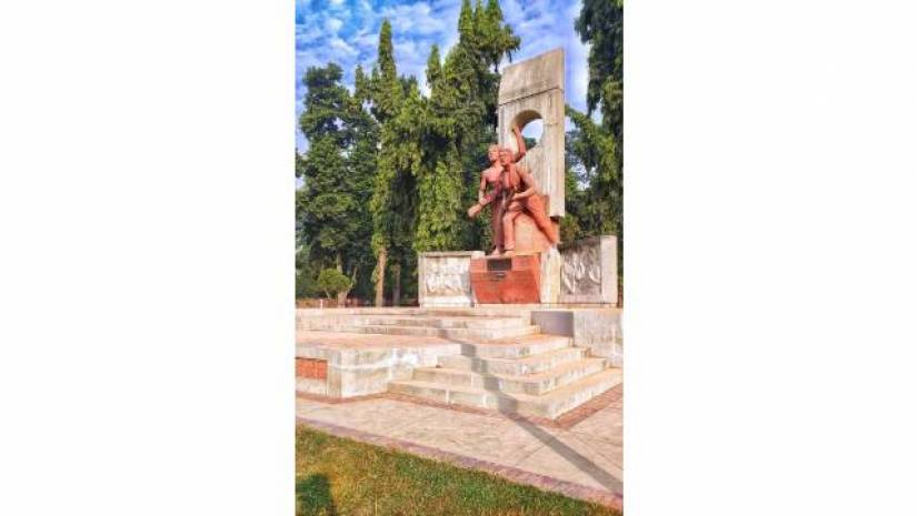 স্বাধীনতার সুবর্ণ জয়ন্তীতে উন্মোচিত হচ্ছে ‘চিরঞ্জীব বজ্রকণ্ঠ’