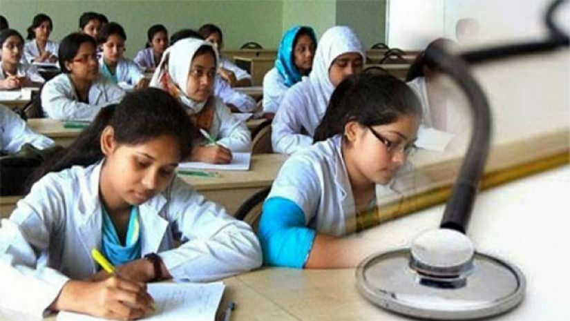 একদিকে শিক্ষাপ্রতিষ্ঠান বন্ধের নির্দেশ, অন্যদিকে মেডিকেল ভর্তি পরীক্ষা:চিন্তায় ভর্তিচ্ছুরা