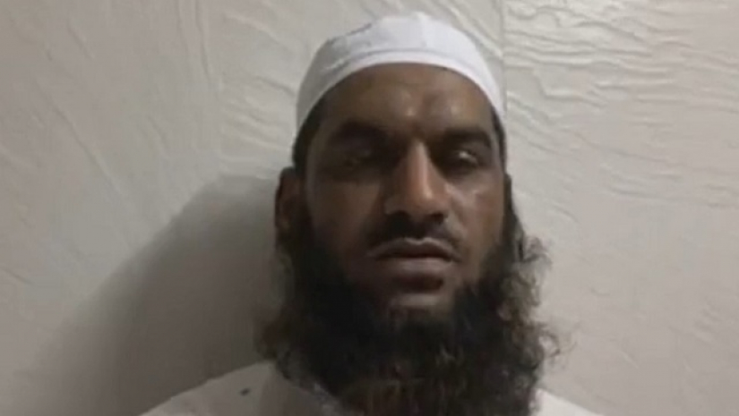 ফেসবুক লাইভে মামুনুল হক (ভিডিও)