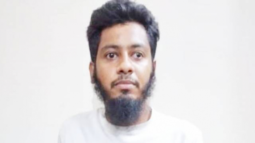 থানায় হামলার ঘটনায় মাদ্রাসাছাত্র গ্রেপ্তার