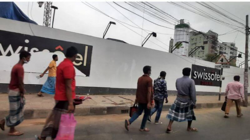 লকডাউনের দ্বিতীয় দিনে বেড়েছে মানুষের চলাচল