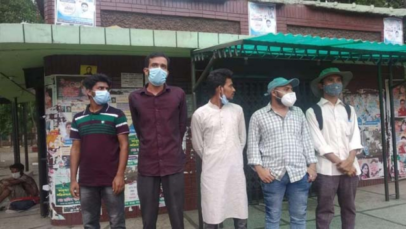 আখতারকে আটকের প্রতিবাদ: সংহতি সমাবেশ থেকে ২ জন আটক