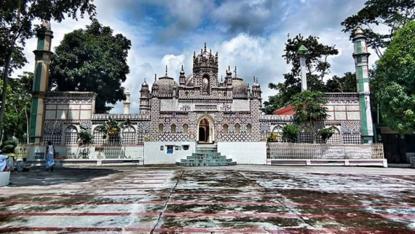 নোয়াখালীর বজরা শাহী মসজিদ