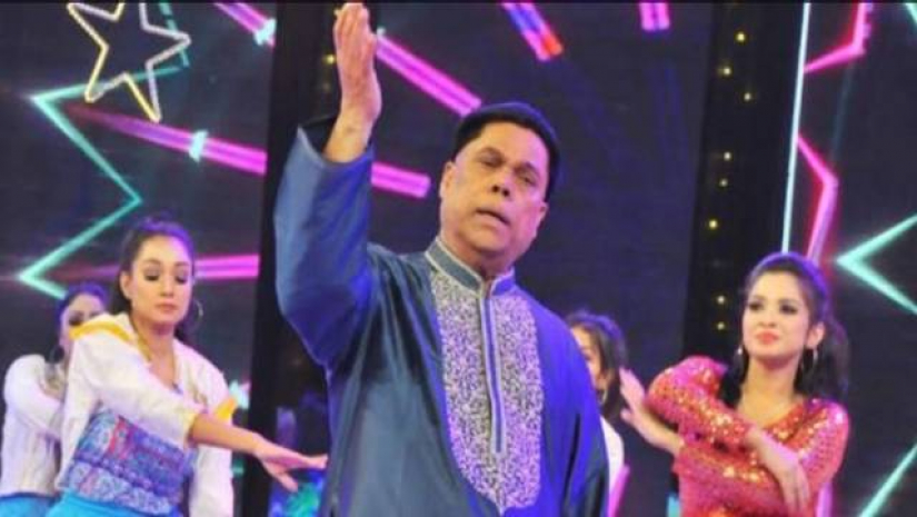 এবারের ঈদেও গান শোনাবেন ড. মাহফুজুর রহমান