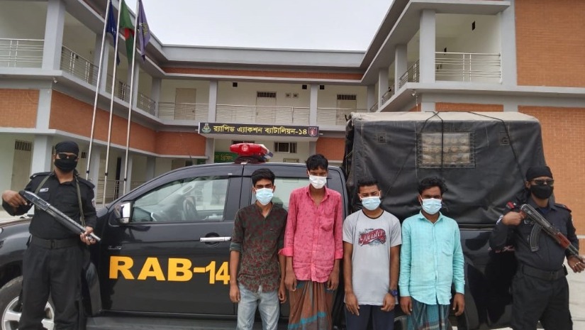 ময়মনসিংহে ভিডিও পর্নোগ্রাফি ব্যবসার অভিযোগে ৪ যুবক গ্রেপ্তার