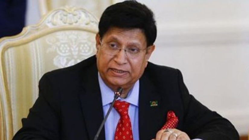 চীনা ভ্যাকসিনের কোনো পার্শ্বপ্রতিক্রিয়া নেই: পররাষ্ট্রমন্ত্রী