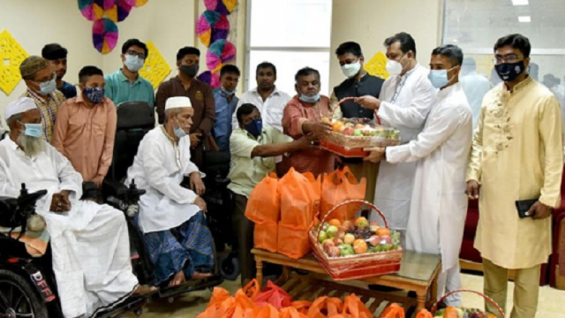 যুদ্ধাহত ও শহীদ বীর মুক্তিযোদ্ধাদের পরিবারকে প্রধানমন্ত্রীর ঈদ শুভেচ্ছা