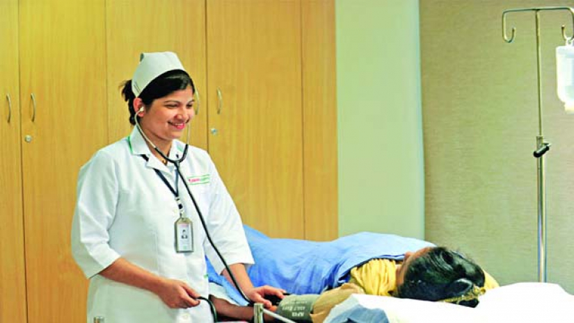 জরুরি ভিত্তিতে নিয়োগ পেল ১৪০১ জন ধাত্রী