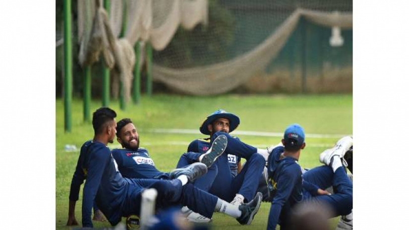 প্রথম ওয়ানডে শুরুর আগে লঙ্কান শিবিরে করোনার হানা