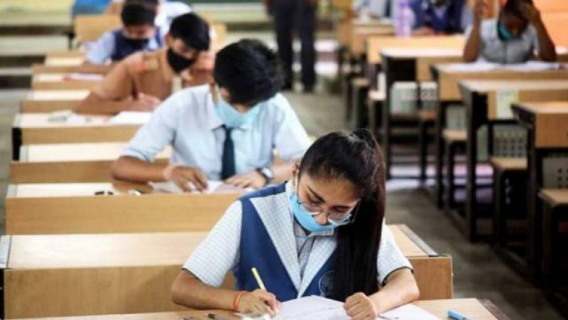 চাপ কমিয়ে ভারতের উচ্চ মাধ্যমিক পরীক্ষা নেয়া হবে
