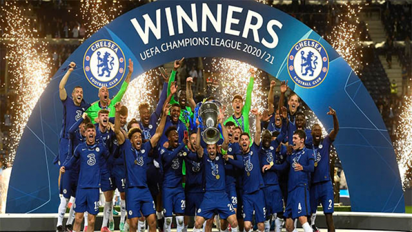 শিরোপা হাতে চেলসি