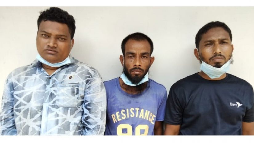 গ্রেপ্তার তিনজন