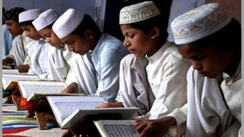 কওমী মাদ্রাসা খুলে দেয়াসহ পাঁচ দাবি নিয়ে সংবাদ সম্মেলন করেছে আল্লামা শফীর অনুসারীরা