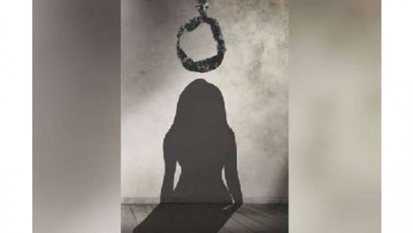 রুটি বানাতে বলায় কলেজছাত্রীর আত্মহত্যা