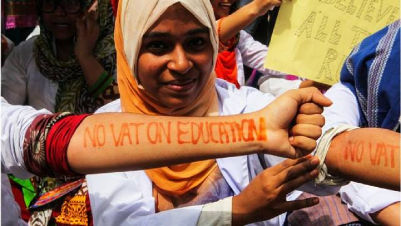 ২০১৫ সালের ভ্যাটের বিরুদ্ধে ব্যাপক আন্দোলন হয়