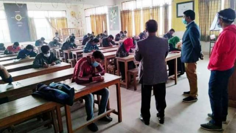 হাবিপ্রবিতে সশরীরে পরীক্ষা শুরু