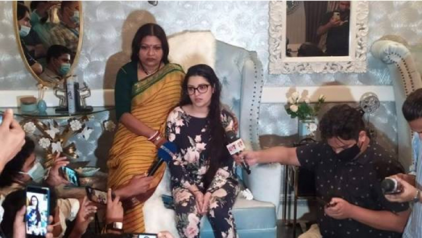 অভিযুক্তের নাম জানালেন পরীমণি