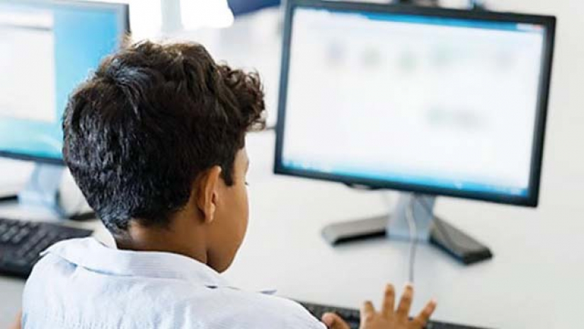 অনলাইনে শিক্ষা 