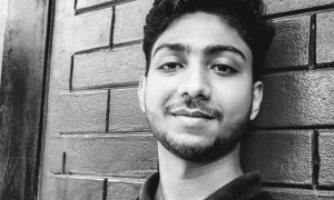 কল্পনাকে কখনো ছুঁতে নেই