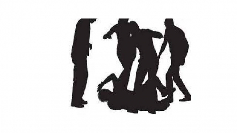 গোপালগঞ্জে দুই ইন্টার্ন চিকিৎসকের ওপর হামলার অভিযোগ, কর্মবিরতি