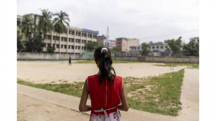 স্কুলগুলো পুনরায় চালু করতে আর অপেক্ষা করা যায় না